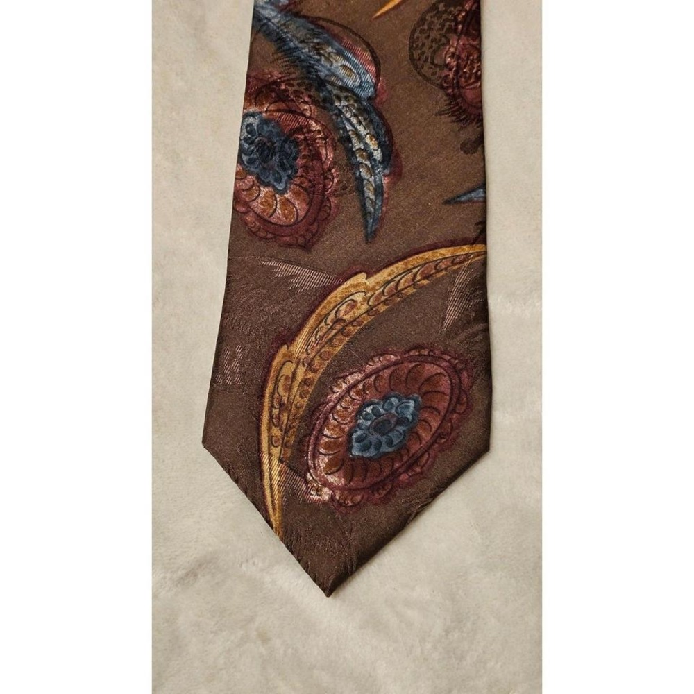 Oscar de la Renta Couture Tie Gently Used Imported Silk Made in USA